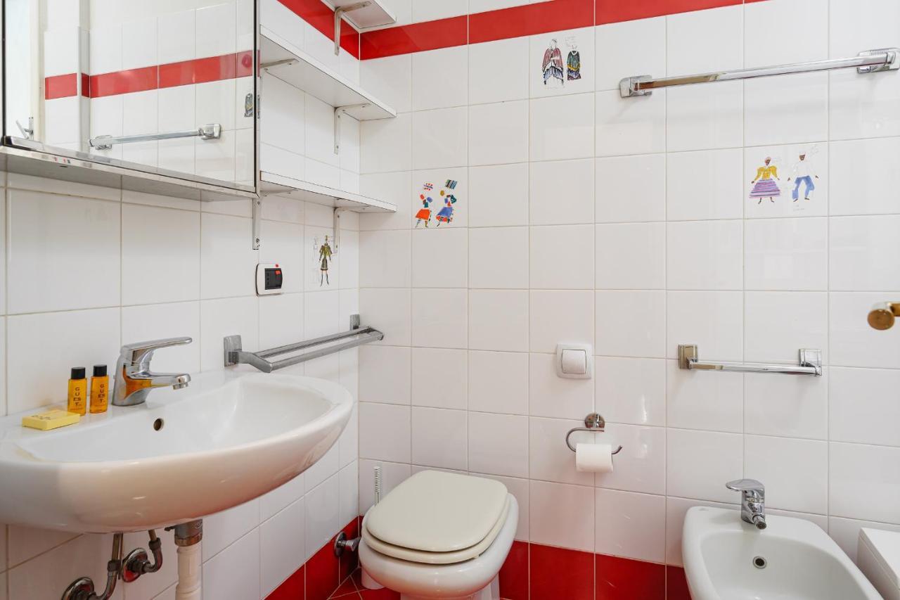 Brera - San Marco Cozy Apartment Милано Екстериор снимка